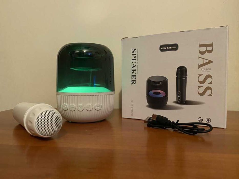 Mini conjunto de karaoke com luz RGB
