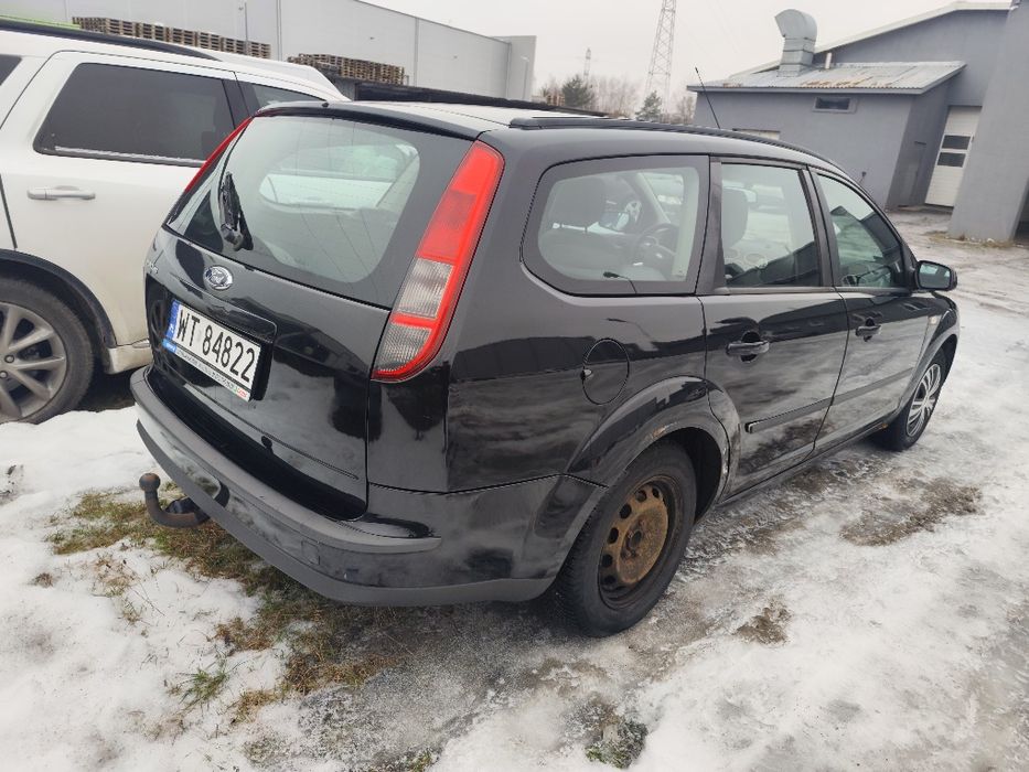 Ford Focus MK2 Kombi + Hak