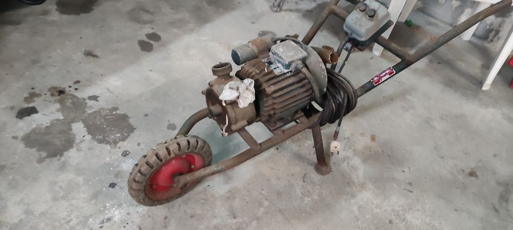 Bomba móvel transfega