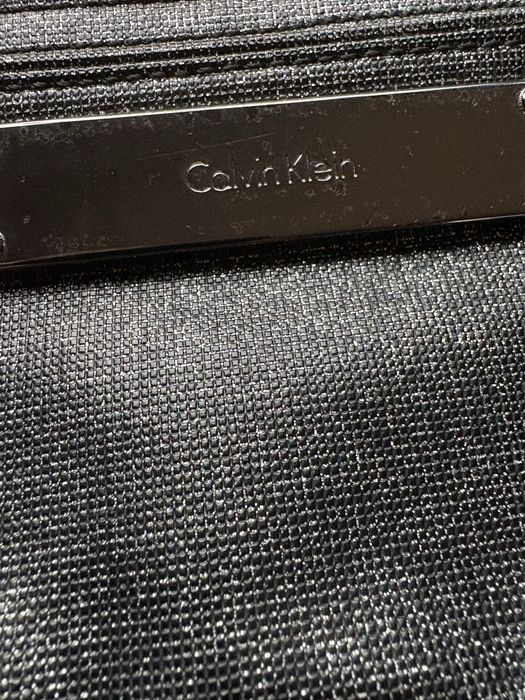 Srebrna mała torebka Calvin Klein