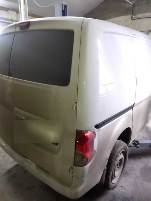 Nissan NV200 після ДТП