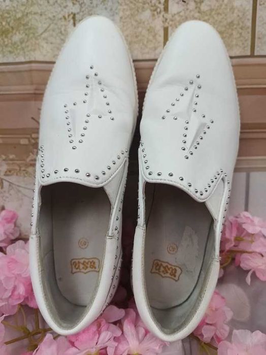 Buty damskie ASH białe skórzane slip-on rozmiar 40