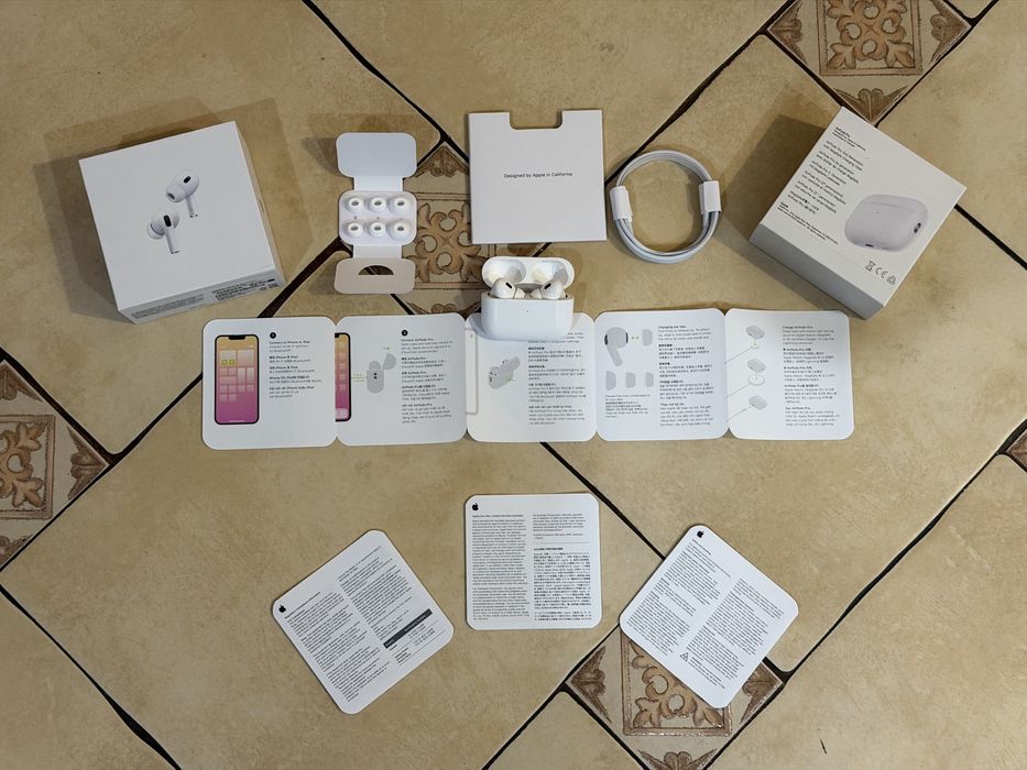 Nowy Apple AirPods Pro z ładujacym case