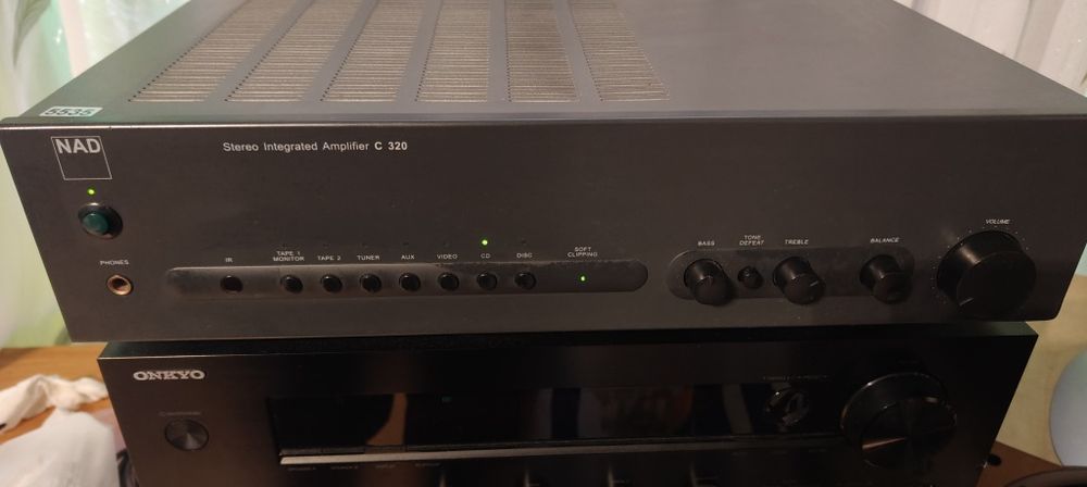 Nad c 320 wzmacniacz