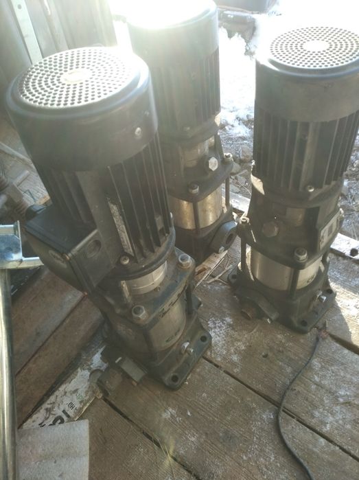 Насос  Grundfos.