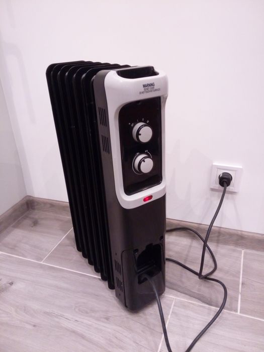 Grzejnik olejowy 1500W grzejnik elektryczny 3 tryby grzania czarny