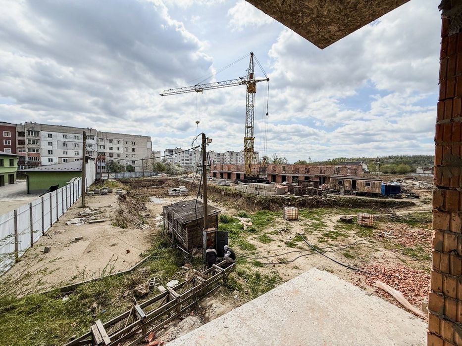 Продам 2 кімнатну квартиру в м. Калуш в цегляному будинку біля Епіцентру