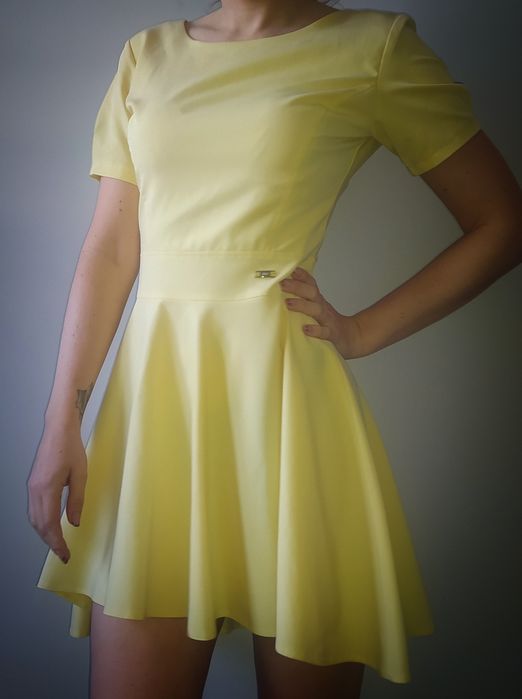 Lekka rozkloszowana sukienka