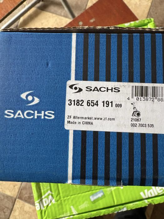 Valeo 828563 Комплект зчеплення, вижимний Sachs 3182654191