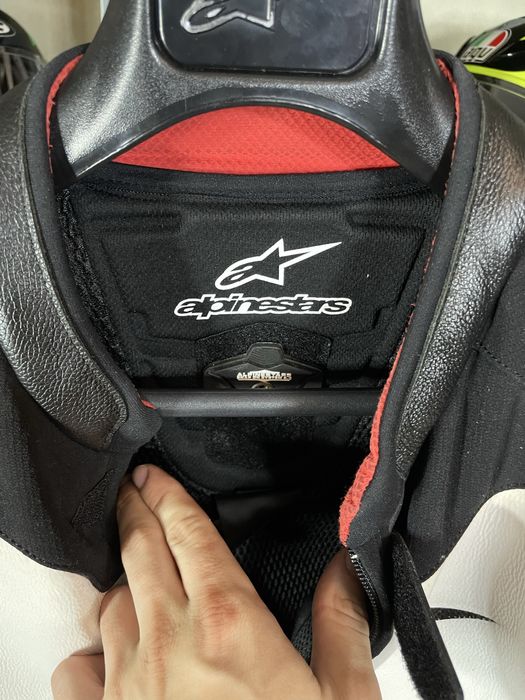 Мотокомбінезон Alpinestars Italy (Dainese Berik Ixs Icon Bmw)