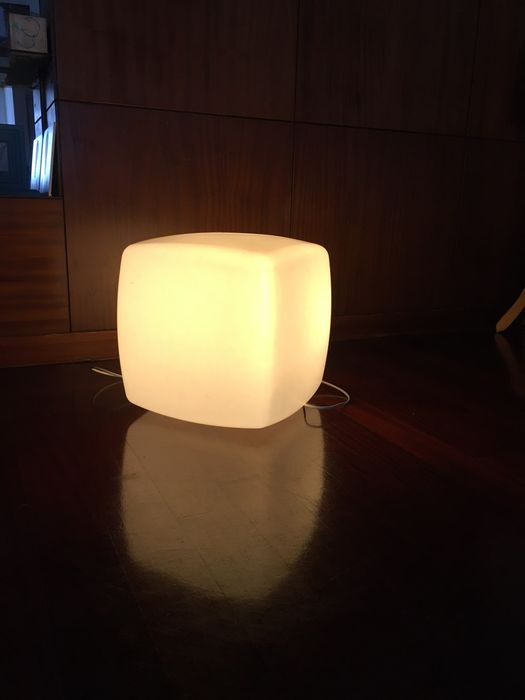 Candeeiro - Cubo