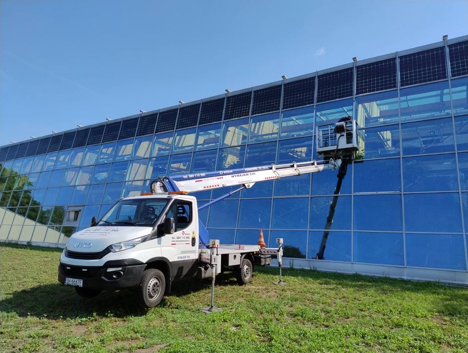 Podnośnik na przyczepie 12 M Śląsk Będzin Katowice Chorzów