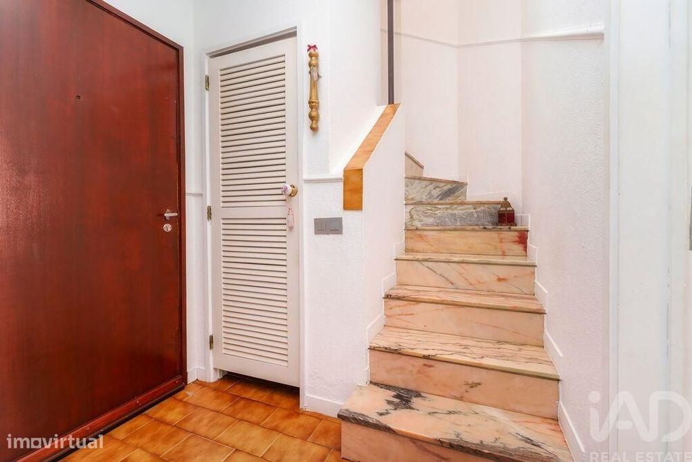 Apartamento T3 em Faro de 81 m2
