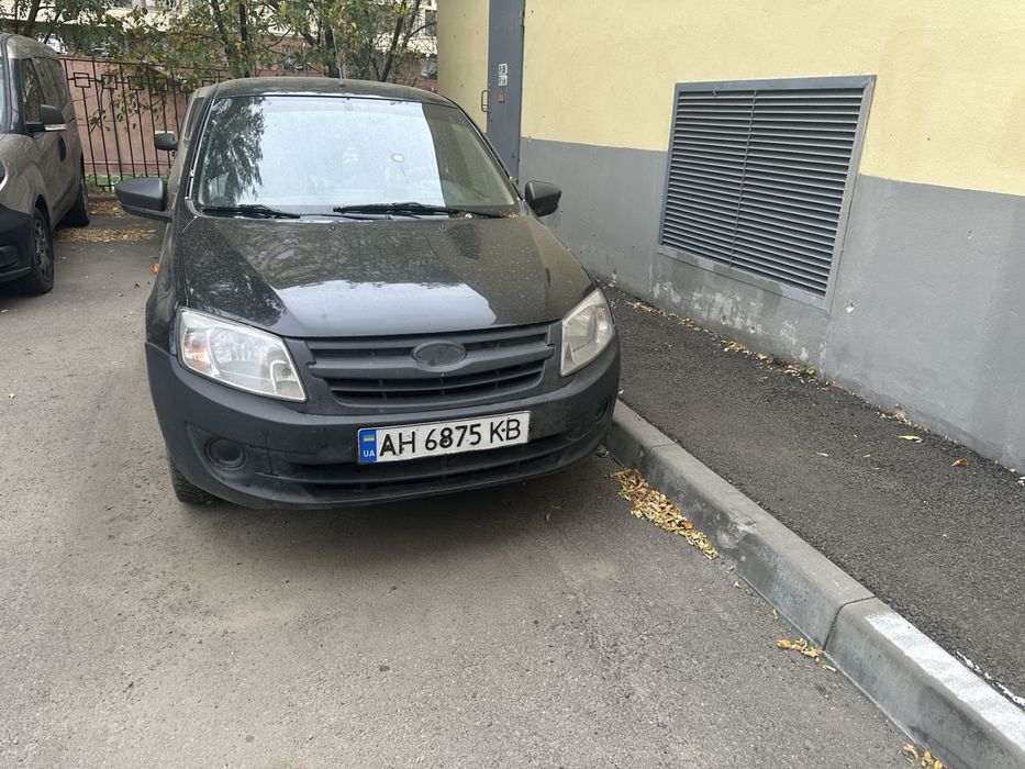 LADA Granta 2016 • 1.6 бензин • МКПП