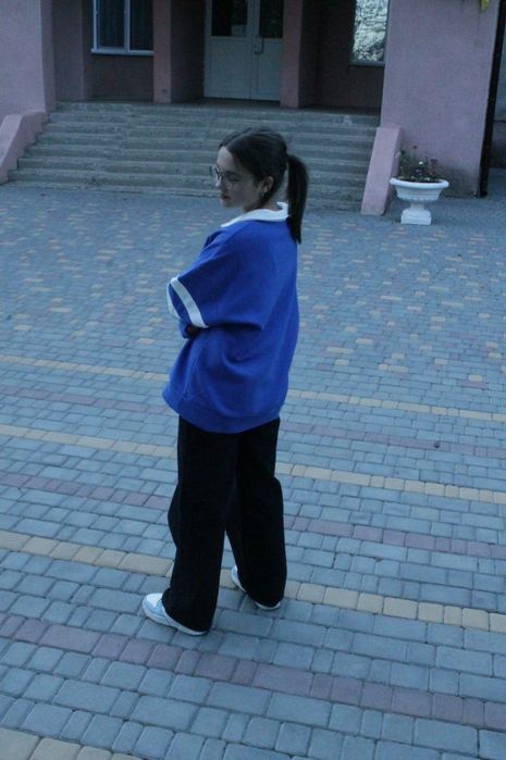 Світшот синього кольору