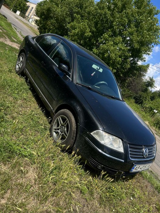 Продам пасат б5 2000рік 1/8 газ/бензин. На автоматі.         Деталі за тел. 0933386370