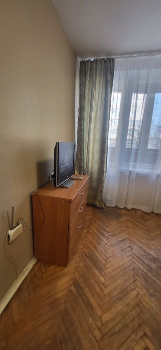 1 к пр-кт Воздушных сил выдаю док  сутки 800грн от 15 суток СКИДКИ.