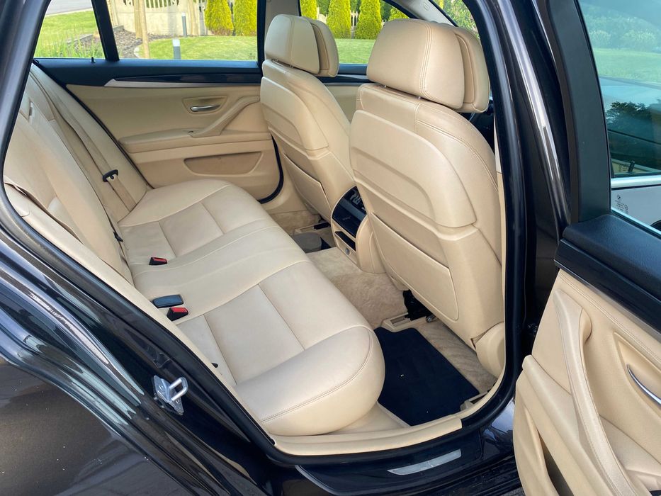 BMW Seria 5 518d Luxury Line