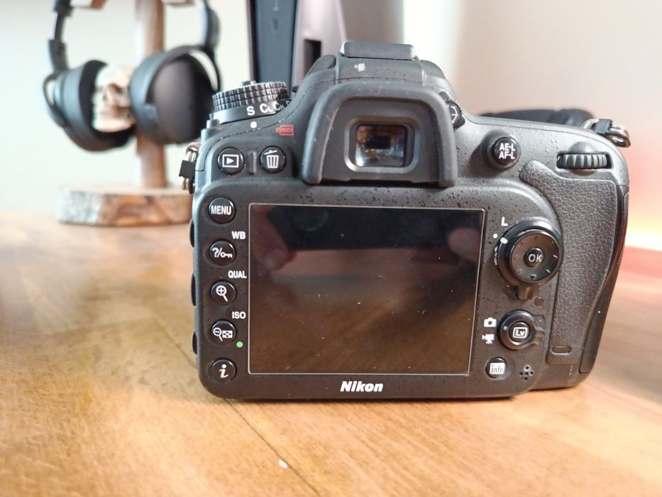 Nikon D7100 + grip