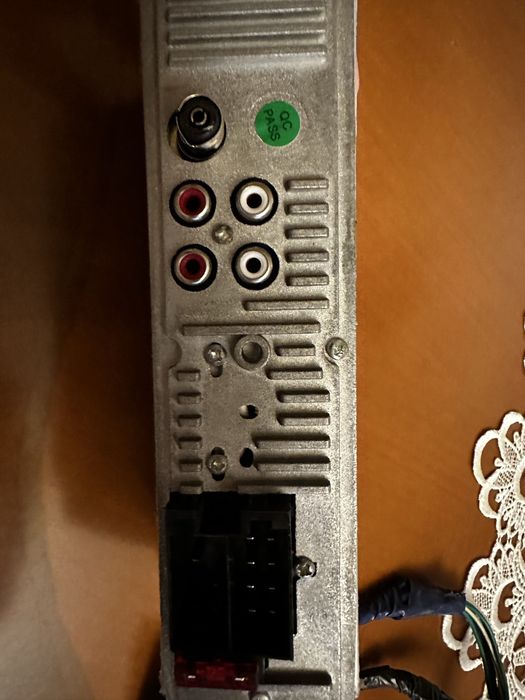 Автомагнітола