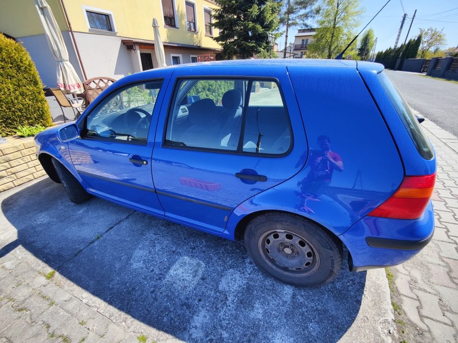 Sprzedam Volkswagen Golf IV z 2000 roku