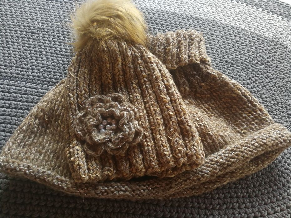 Komplet zimowy damski