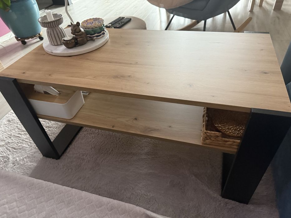 Stolik kawowy stan idealny