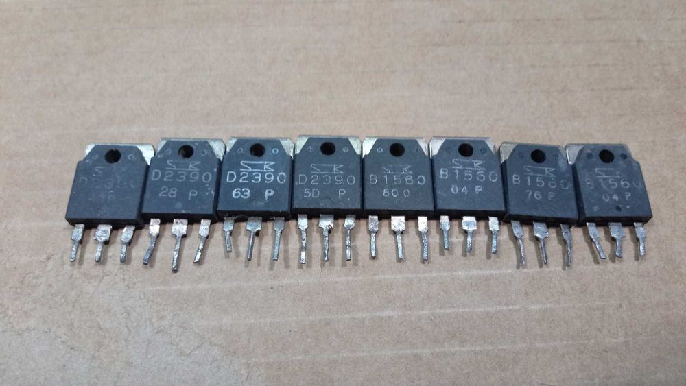 Складові транзистори 2SB1560 2SD2390. Б/В.