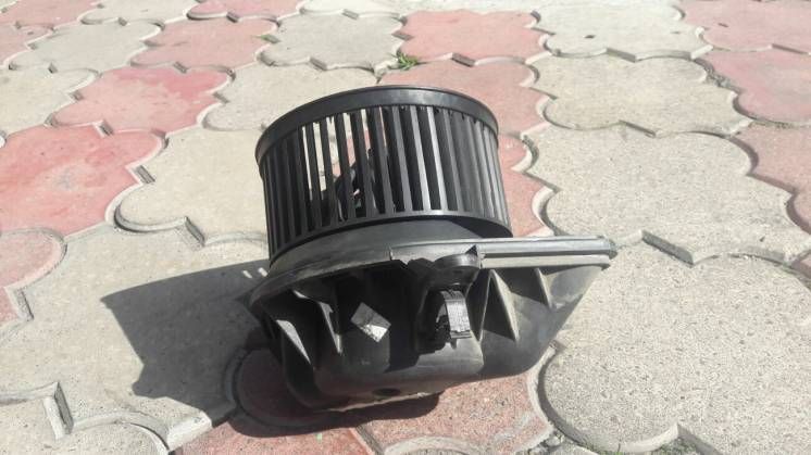 Моторчик печки рено трафик опель виваро Trafic Vivaro Primastar печка