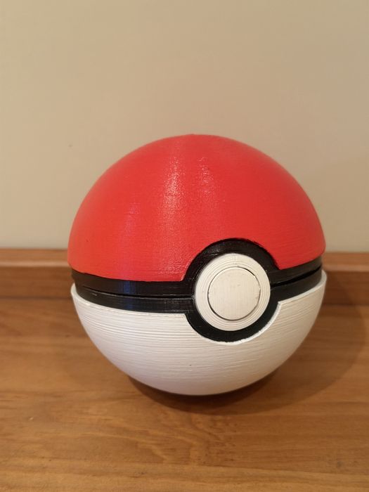 Réplica de Poké Bola 3D Impressa com Suporte