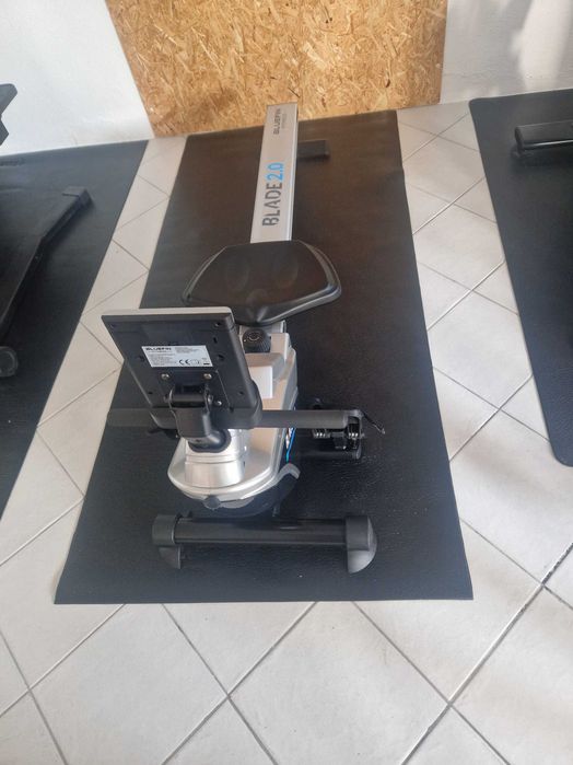 Máquina de Remo Bluefin Fitness Blade 2.0