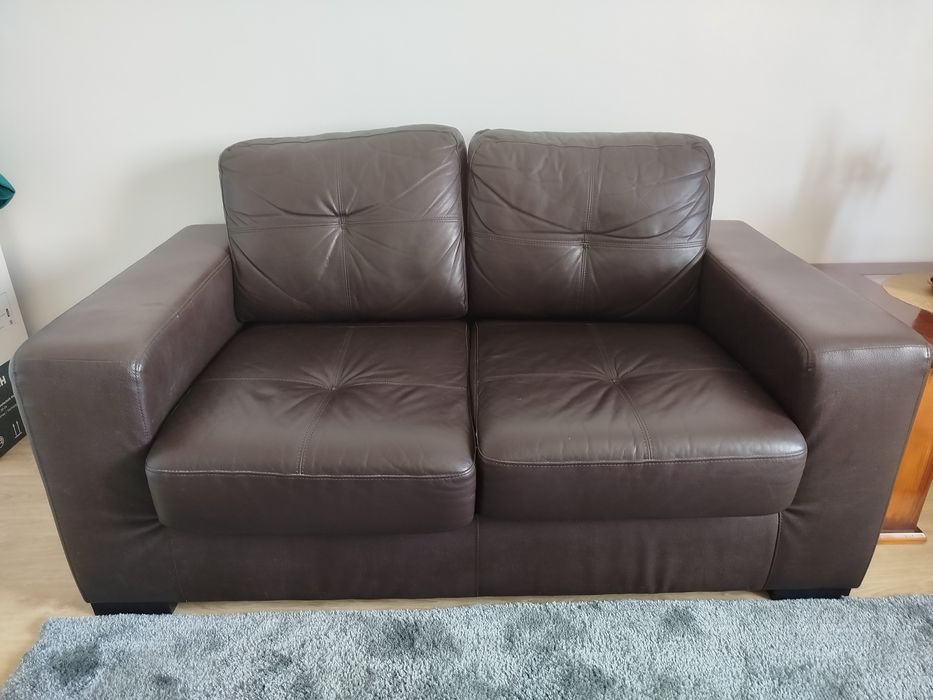 Sofá em pele como novo