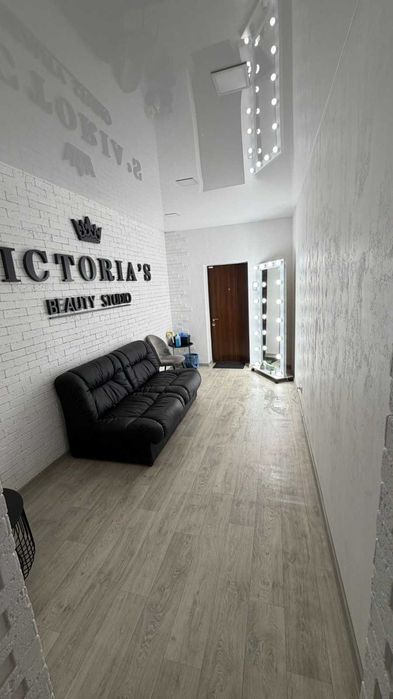 3-кім., квартира 55 м2,окремий вхід+паркування м.Снігурівка
