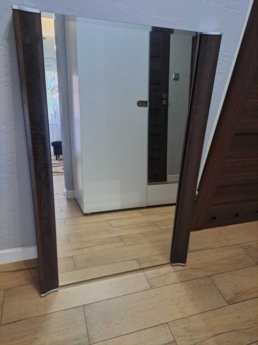 Lustro na przedpokój