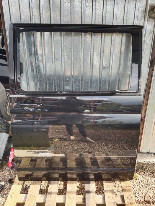 vw t5 multiwan czarne drzwi boczne lewe