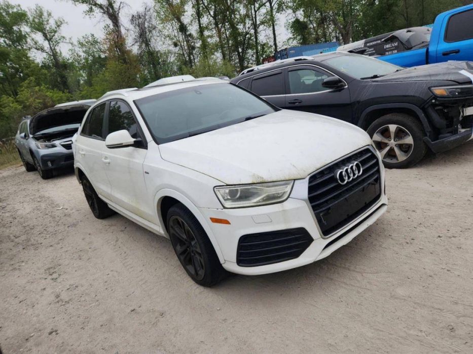 Аудi Q3 2017 рік чистий