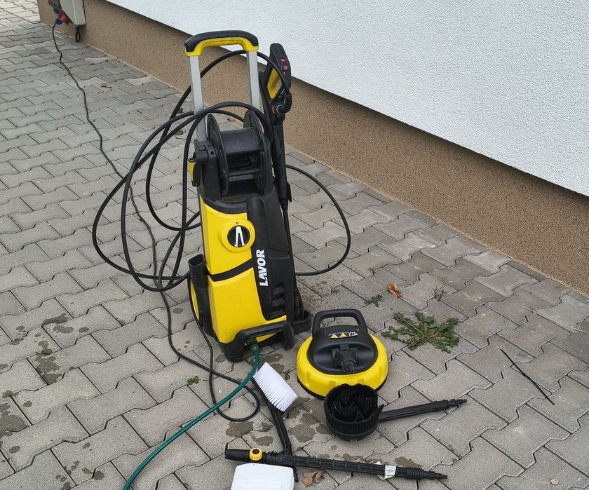 Myjka ciśnieniowa Lavor, jak nowa, zestaw.