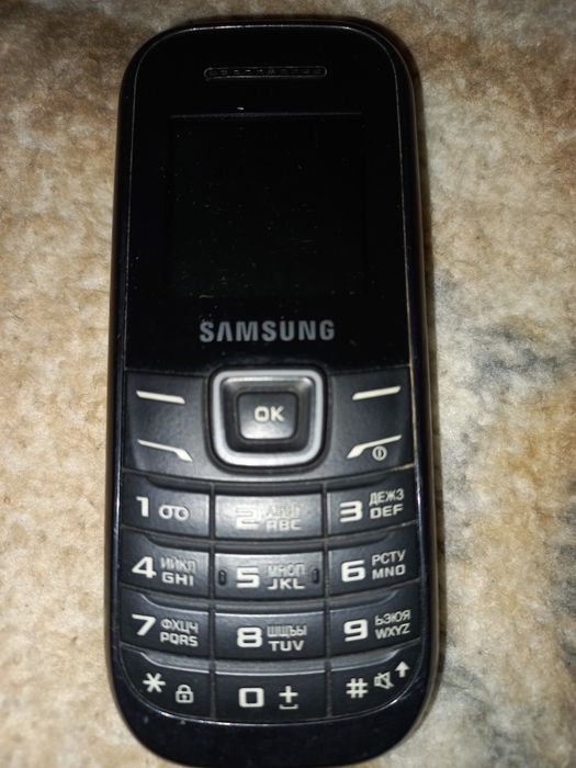 Продам Телефон Самсунг