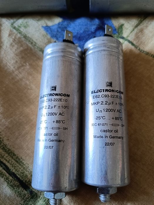 Продам  конденсаторы К72П-6 200в 0,33мкф