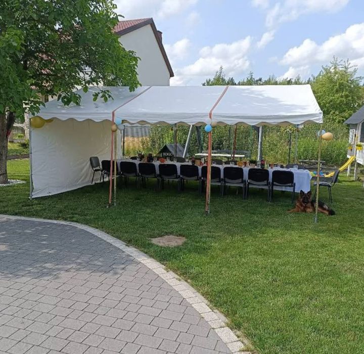 Wynajem namiotów krzeseł stołów