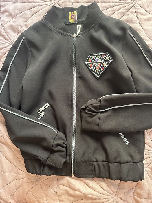 Бомпер на дівчинку