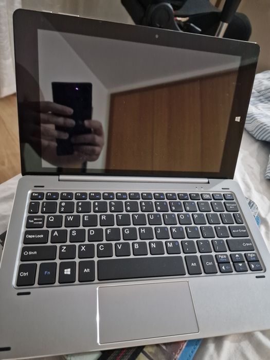 Notebook / Tablet 10" CHUWI Hi10 para despachar