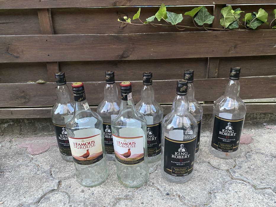 Butelki 1,5 l po whiskey