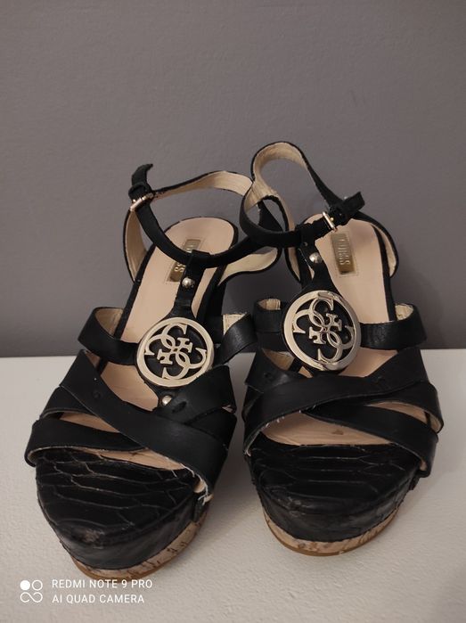 Sandały, buty na koturnie Guess rozmiar 36