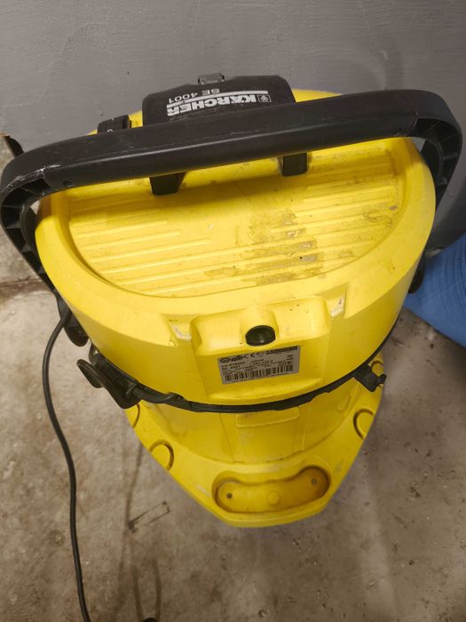Odkurzacz piorący Karcher SE 4001 (sama góra i dół)