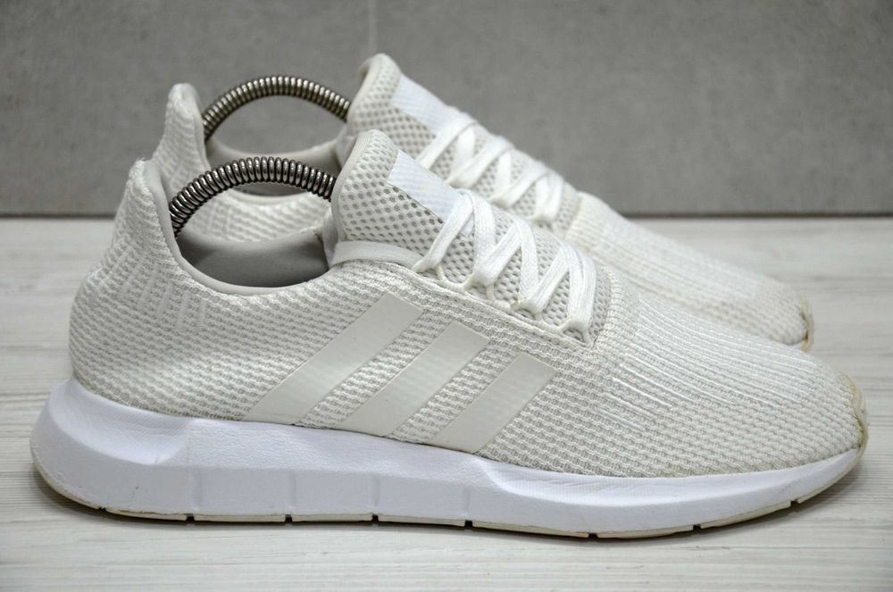Adidas Swift Run, оригінал кросівки
