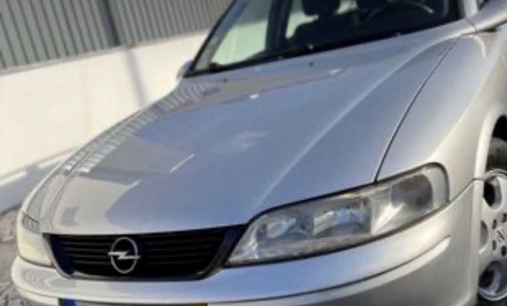 Opel Vectra B de 1999 para peças, completo