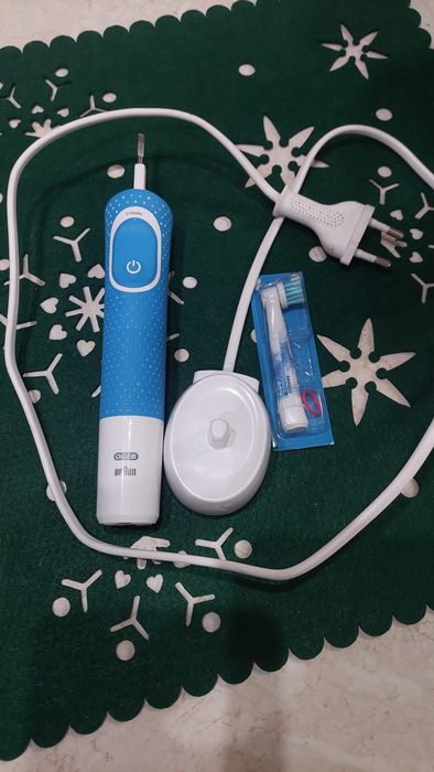 Szczoteczka elektryczna Braun Oral B