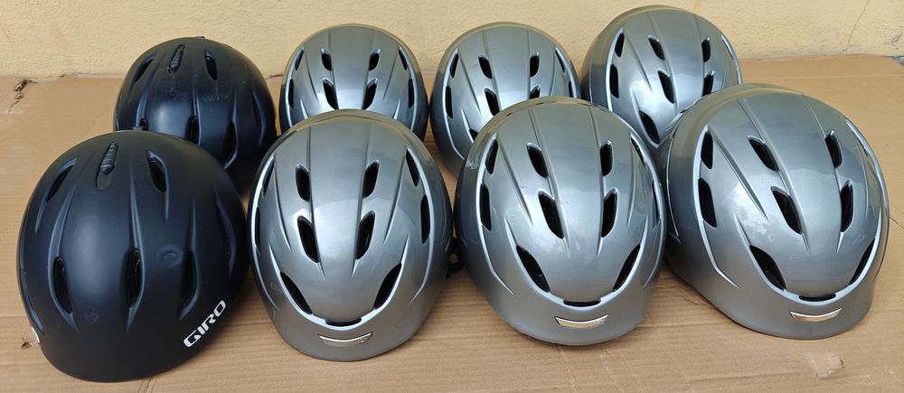 16 x Kaski Giro (48zł /9€ netto za sztukę), pakiet kasków narciarskich