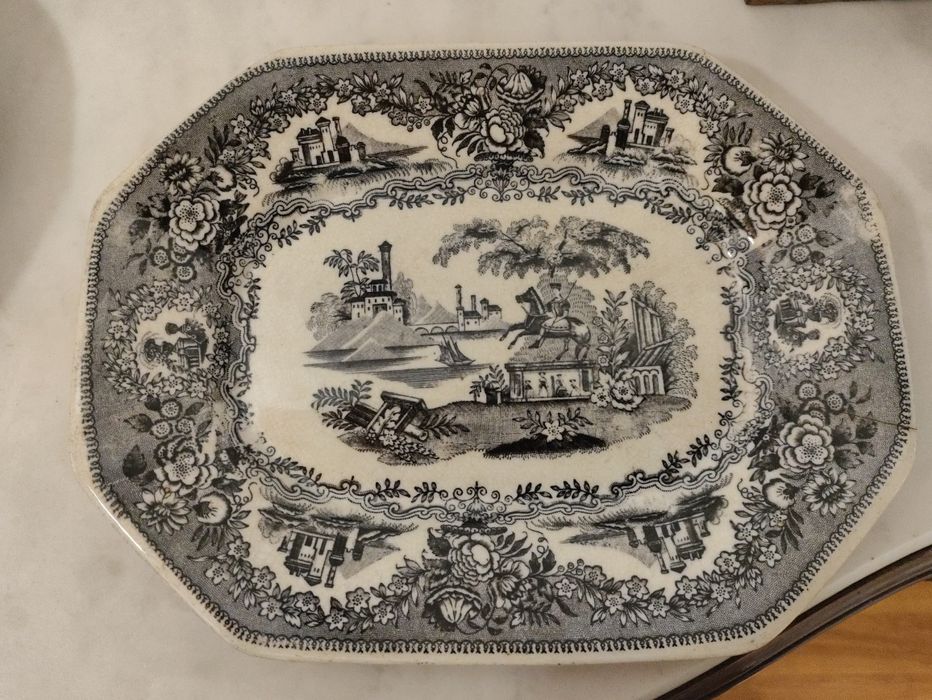 Terrina e travessa Sacavém